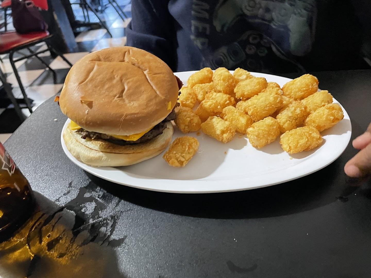 Towne Pub